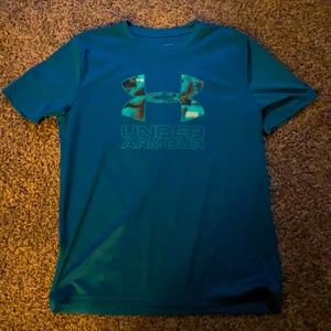 Boys Under Armour tee